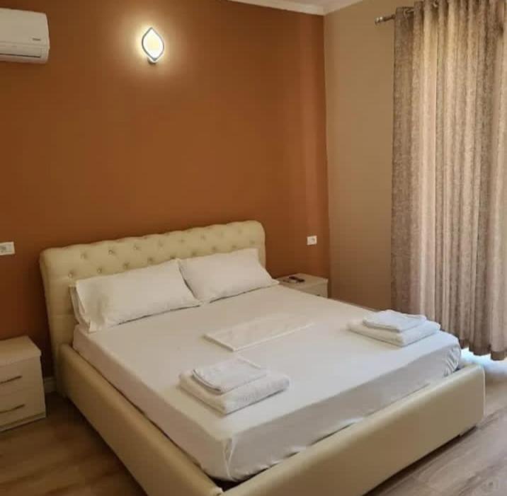 Hotel Fama Škalngur Εξωτερικό φωτογραφία