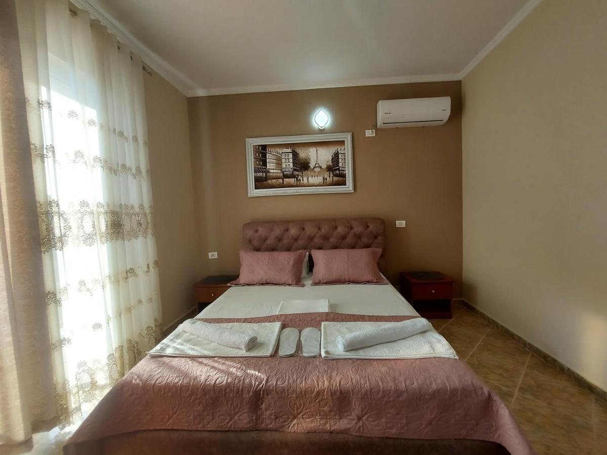 Hotel Fama Škalngur Εξωτερικό φωτογραφία