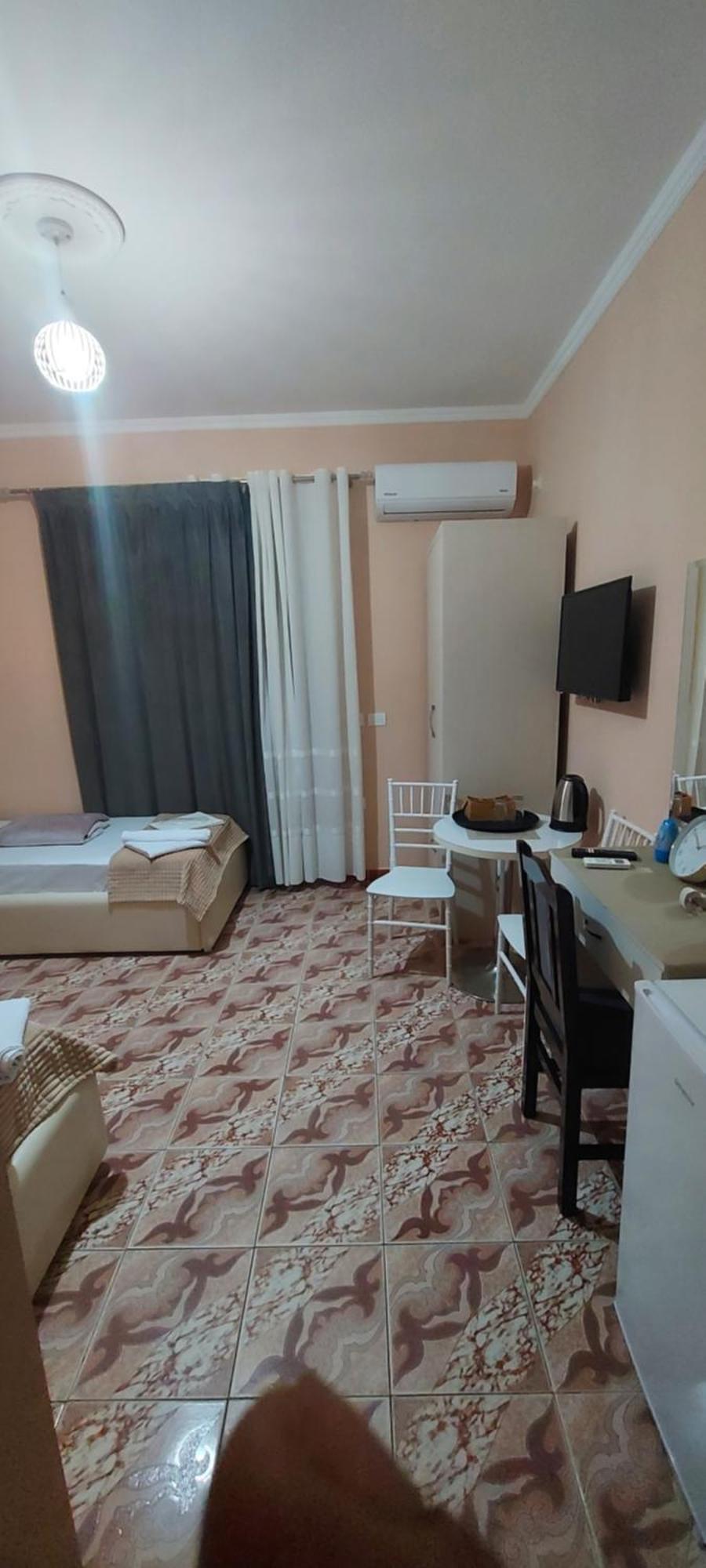 Hotel Fama Škalngur Εξωτερικό φωτογραφία